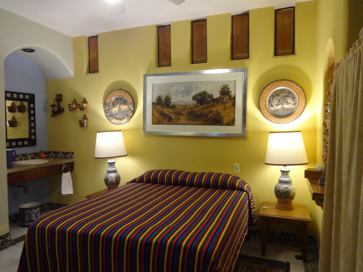 Casa De Las Flores Bed & Breakfast Tlaquepaque Exterior foto