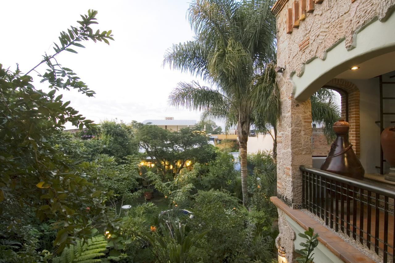 Casa De Las Flores Bed & Breakfast Tlaquepaque Exterior foto